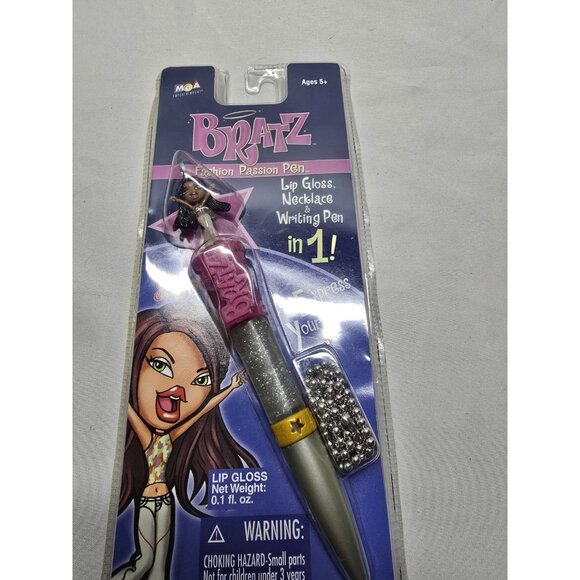 Bratz Girls Sasha fashion passion pen lip gloss necklace and writing pen New - Picture 5 of 11